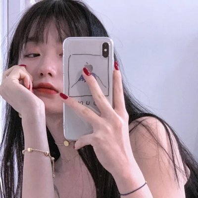 闭上眼睛活着很容易
